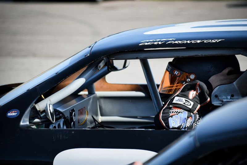 Des négociations seraient en cours pour une course NASCAR à Montréal : Le grand retour des bolides sur le circuit du Québec!courseNASCAR,Montréal,bolides,circuitduQuébec