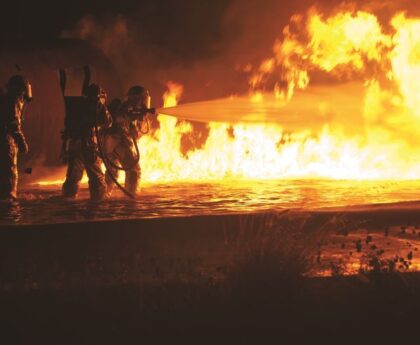 The West Kelowna Fire: Battling the Blaze at McDougall Creekwordpress,WestKelownaFire,BattlingtheBlaze,McDougallCreek