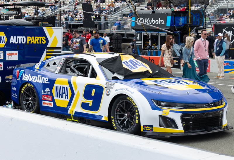 New Hampshire Cup Series Race Postponed to Monday: A Delayed Start to High-Speed ActionNASCAR,NewHampshireMotorSpeedway,CupSeries,racepostponement,Mondayrace,high-speedaction