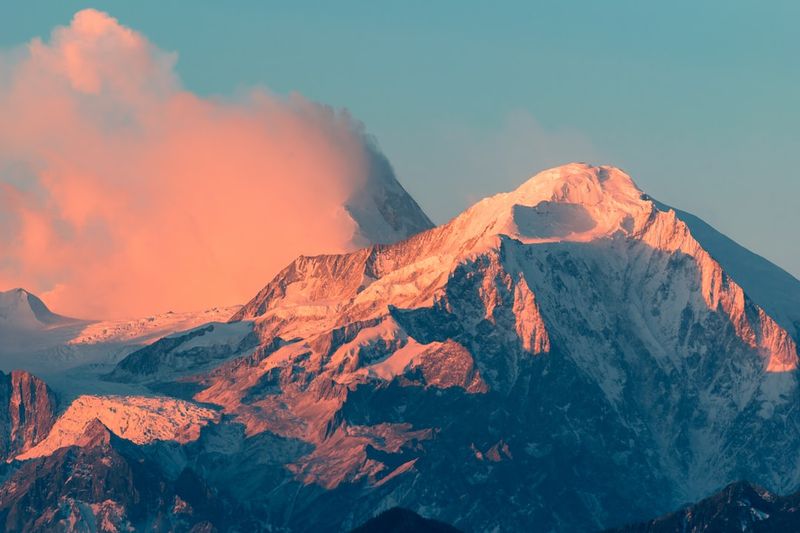 The Secret Weapons of Preparation for the Top UTMB Teams: An Inside Look at Elite Training Techniques (Canadian English)trainingtechniques,UTMB,elitetraining,preparation,topteams,insidelook,secretweapons