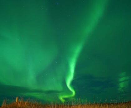 Illuminating the Night: A Guide to Witnessing Northern Lights in Canadacanadian-northern-lights,aurora-borealis,canada-travel,night-sky,nature-watching