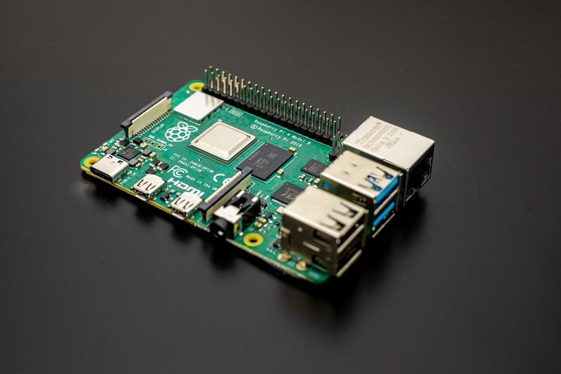 Introducing the Powerful Raspberry Pi 5: Revolutionizing the World of Computingraspberrypi,computing,technology,revolution,powerful,innovation