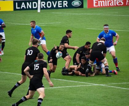 Exploration éditoriale : France renverse la Nouvelle-Zélande pour atteindre la finale de la Coupe du Monde de Rugby Résultat : Victoire historique de la France contre la Nouvelle-Zélande en demi-finale de la Coupe du Monde de RugbyExplorationéditoriale,France,Nouvelle-Zélande,finale,CoupeduMondedeRugby,Victoirehistorique,demi-finale