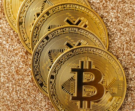 The Rise of Bitcoin: ETF Frenzy Pushes Price to $34.5Kbitcoin,cryptocurrency,ETF,price,rise